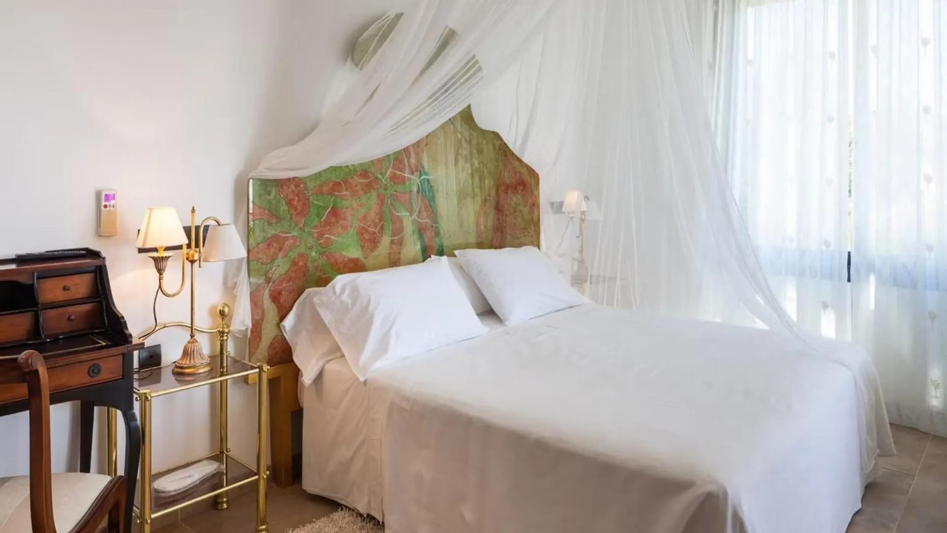 Villa With Direct Sea Access Таламанка Испания