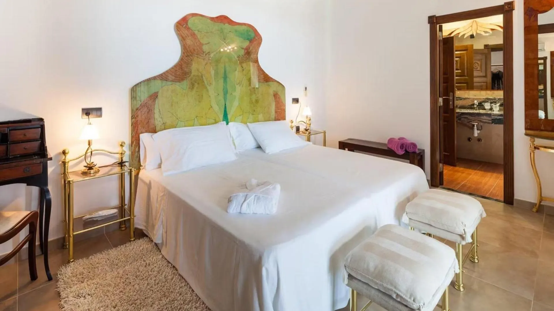 Villa With Direct Sea Access Таламанка 0*,
